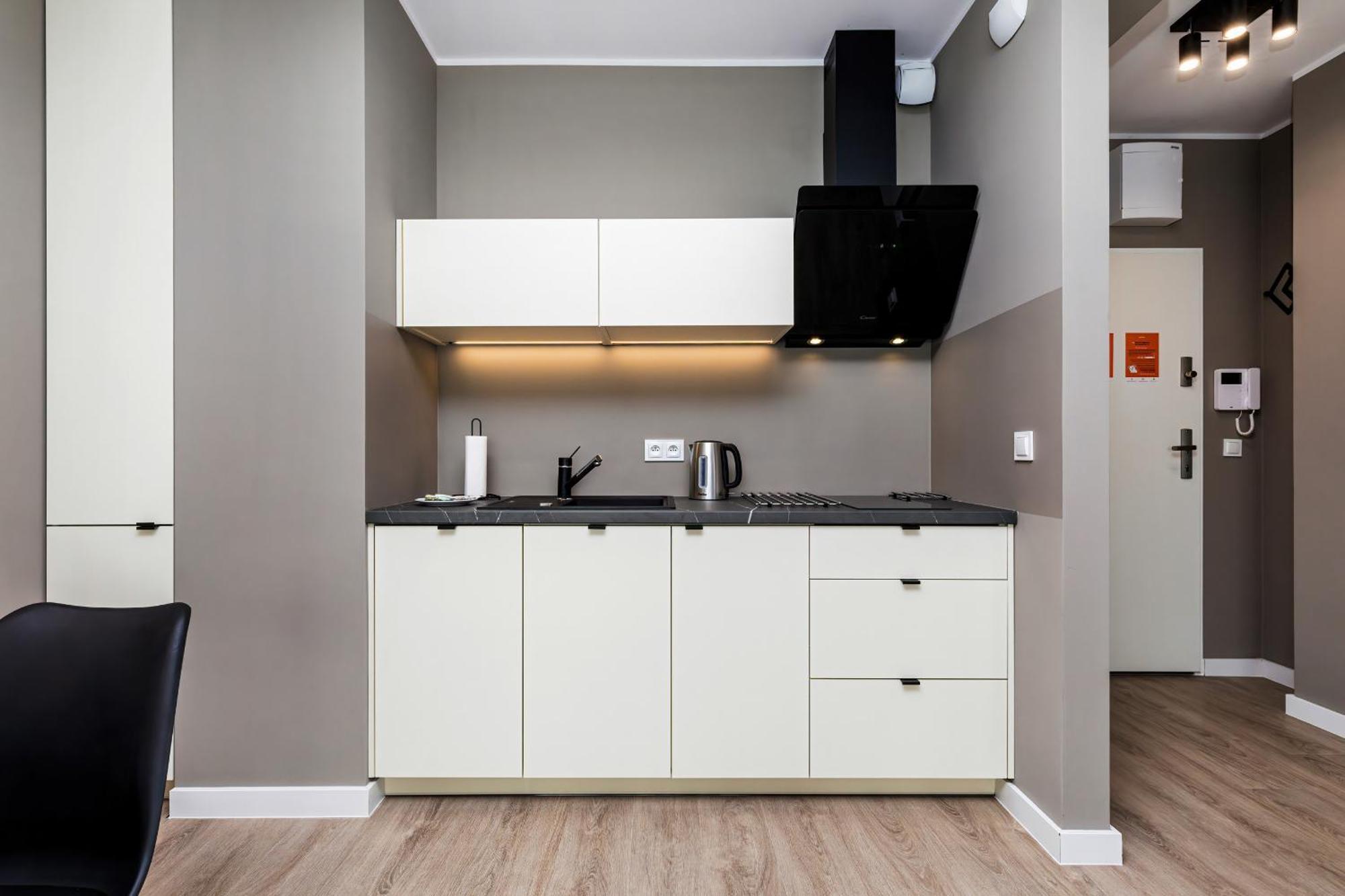 Modern City Center Apartments By Noclegi Renters Posen Exterior foto