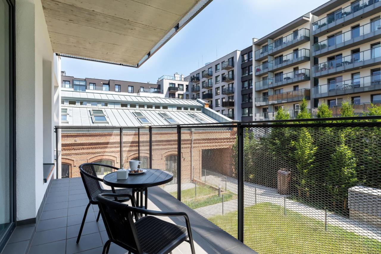 Modern City Center Apartments By Noclegi Renters Posen Exterior foto