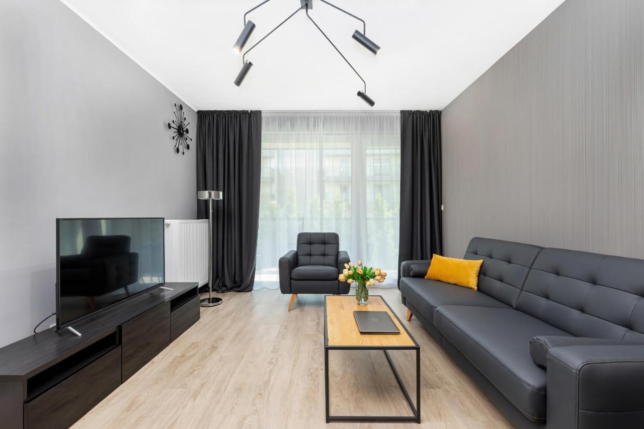 Modern City Center Apartments By Noclegi Renters Posen Exterior foto