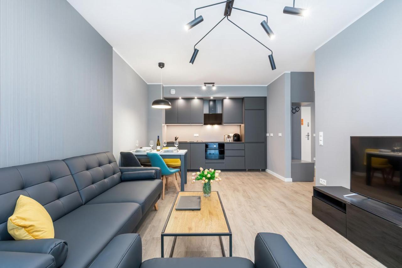 Modern City Center Apartments By Noclegi Renters Posen Exterior foto