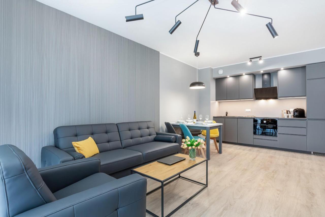 Modern City Center Apartments By Noclegi Renters Posen Exterior foto