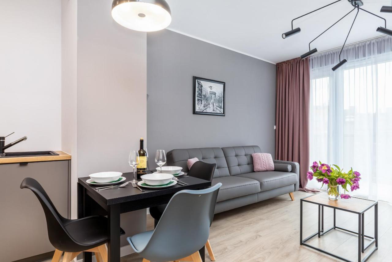 Modern City Center Apartments By Noclegi Renters Posen Exterior foto