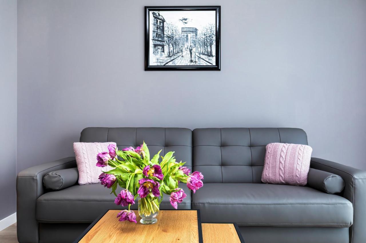 Modern City Center Apartments By Noclegi Renters Posen Exterior foto
