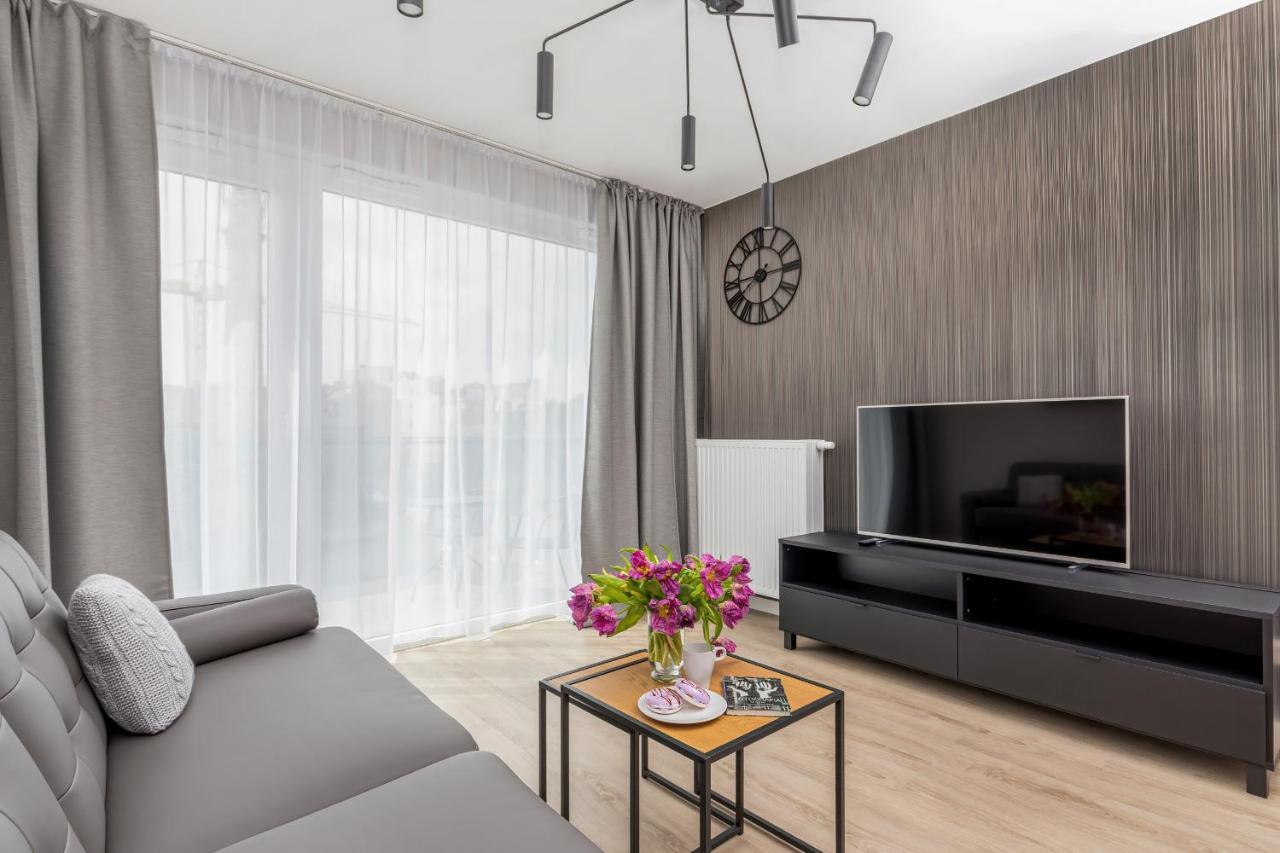 Modern City Center Apartments By Noclegi Renters Posen Exterior foto