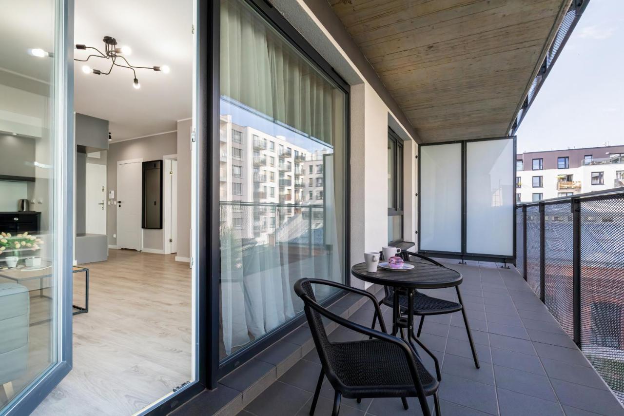 Modern City Center Apartments By Noclegi Renters Posen Exterior foto