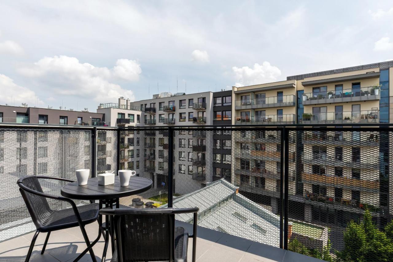 Modern City Center Apartments By Noclegi Renters Posen Exterior foto