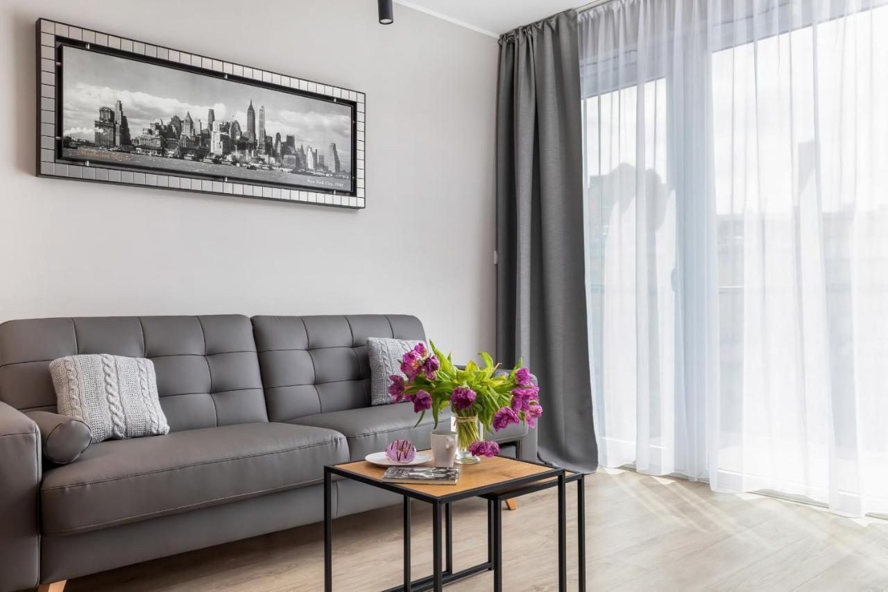 Modern City Center Apartments By Noclegi Renters Posen Exterior foto