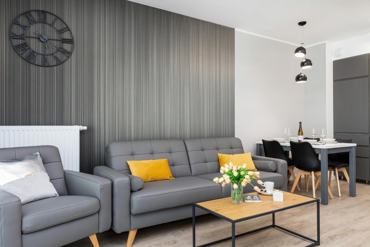 Modern City Center Apartments By Noclegi Renters Posen Exterior foto